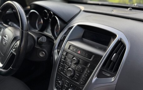 Opel Astra J, 2013 год, 960 000 рублей, 5 фотография