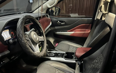 Nissan Xterra, 2022 год, 4 600 000 рублей, 9 фотография