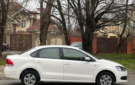 Volkswagen Polo VI (EU Market), 2011 год, 550 000 рублей, 4 фотография