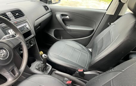 Volkswagen Polo VI (EU Market), 2011 год, 550 000 рублей, 11 фотография