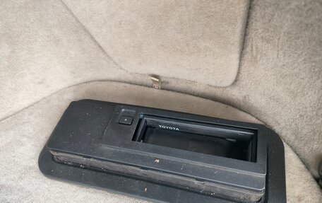 Toyota Harrier, 1998 год, 750 000 рублей, 9 фотография