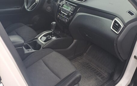 Nissan X-Trail, 2018 год, 1 750 000 рублей, 10 фотография