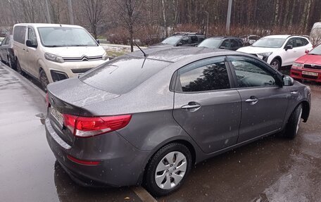 KIA Rio III рестайлинг, 2016 год, 1 100 000 рублей, 3 фотография