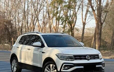 Volkswagen T-Cross I, 2021 год, 1 642 000 рублей, 1 фотография