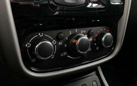 Renault Duster I рестайлинг, 2015 год, 1 169 000 рублей, 17 фотография