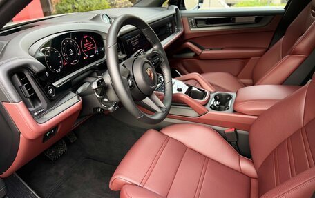 Porsche Cayenne III, 2025 год, 19 290 000 рублей, 20 фотография