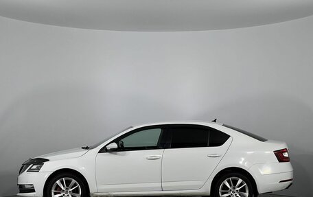 Skoda Octavia, 2018 год, 1 050 000 рублей, 8 фотография