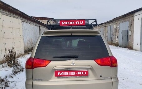 Mitsubishi Pajero Sport II рестайлинг, 2008 год, 1 500 000 рублей, 4 фотография