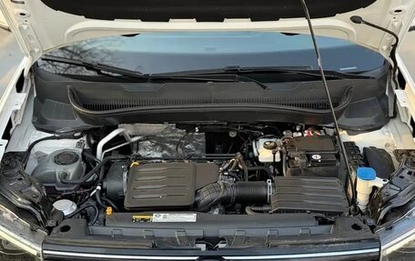 Volkswagen T-Cross I, 2021 год, 1 642 000 рублей, 10 фотография