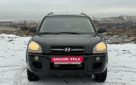 Hyundai Tucson III, 2005 год, 750 000 рублей, 2 фотография