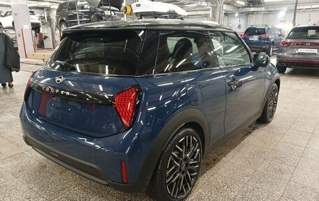 MINI Hatch, 2025 год, 5 800 000 рублей, 4 фотография