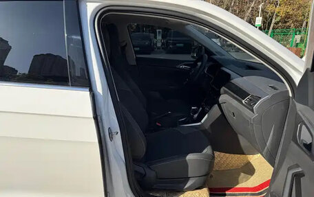 Volkswagen T-Cross I, 2022 год, 1 800 115 рублей, 11 фотография