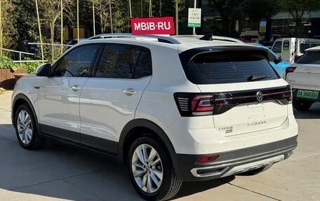 Volkswagen T-Cross I, 2022 год, 1 800 115 рублей, 6 фотография