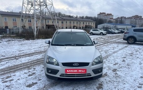 Ford Focus II рестайлинг, 2006 год, 425 000 рублей, 3 фотография
