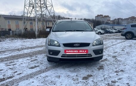 Ford Focus II рестайлинг, 2006 год, 425 000 рублей, 4 фотография