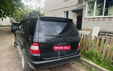 Mercedes-Benz M-Класс, 1998 год, 600 000 рублей, 2 фотография