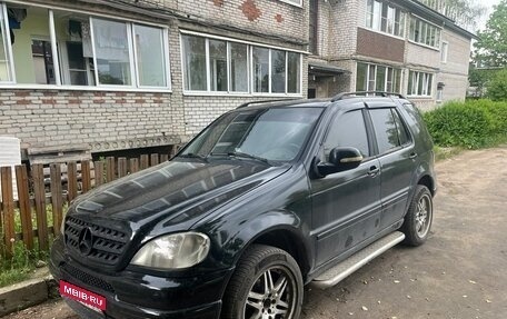 Mercedes-Benz M-Класс, 1998 год, 600 000 рублей, 4 фотография