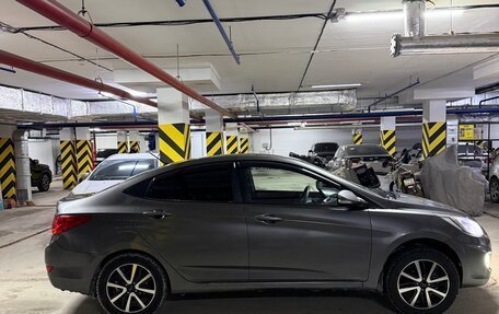 Hyundai Solaris II рестайлинг, 2012 год, 595 000 рублей, 4 фотография