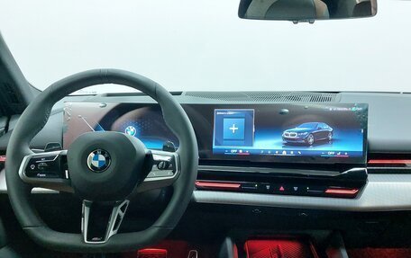 BMW 5 серия, 2025 год, 8 900 000 рублей, 11 фотография