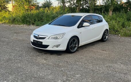 Opel Astra J, 2011 год, 520 000 рублей, 5 фотография