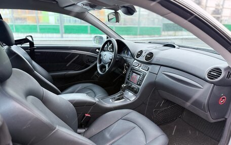 Mercedes-Benz CLK-Класс, 2004 год, 950 000 рублей, 12 фотография