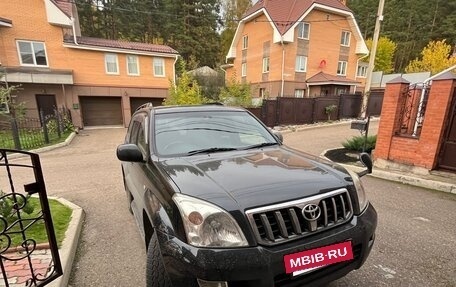 Toyota Land Cruiser Prado 120 рестайлинг, 2006 год, 2 555 000 рублей, 3 фотография