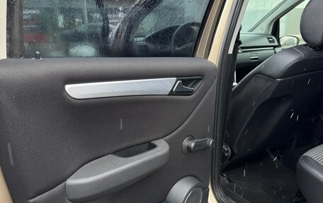 Mercedes-Benz B-Класс, 2006 год, 670 000 рублей, 30 фотография