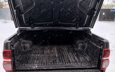 Toyota Hilux VII, 2012 год, 1 650 000 рублей, 9 фотография