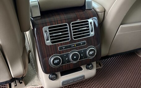 Land Rover Range Rover IV рестайлинг, 2013 год, 3 200 000 рублей, 10 фотография