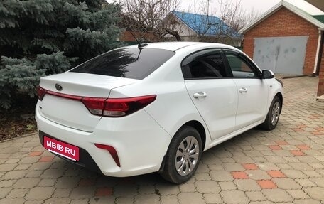 KIA Rio IV, 2018 год, 1 230 000 рублей, 4 фотография