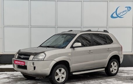 Hyundai Tucson III, 2008 год, 750 000 рублей, 1 фотография