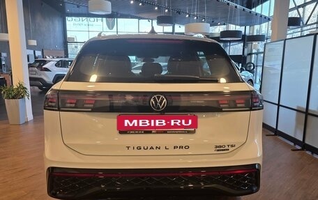 Volkswagen Tiguan, 2025 год, 5 090 000 рублей, 3 фотография