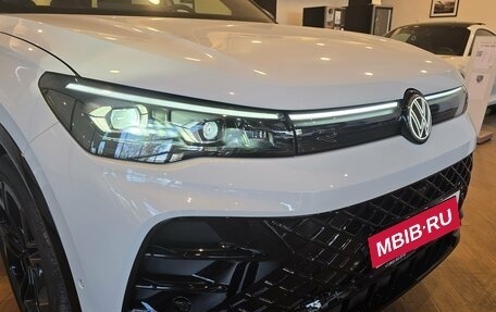 Volkswagen Tiguan, 2025 год, 5 090 000 рублей, 7 фотография