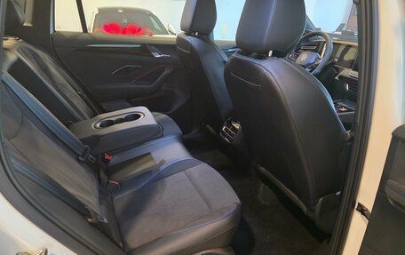 Volkswagen Tiguan, 2025 год, 5 090 000 рублей, 24 фотография