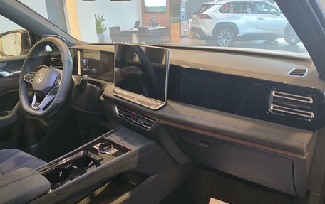 Volkswagen Tiguan, 2025 год, 5 090 000 рублей, 29 фотография