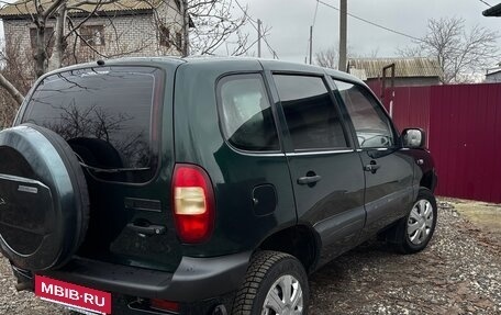 Chevrolet Niva I рестайлинг, 2003 год, 260 000 рублей, 3 фотография