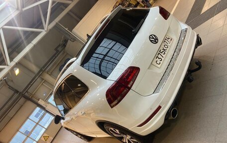 Volkswagen Touareg III, 2012 год, 2 777 555 рублей, 7 фотография