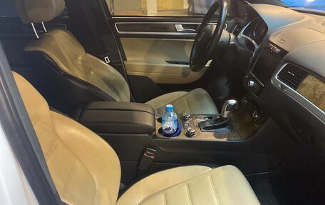 Volkswagen Touareg III, 2012 год, 2 777 555 рублей, 17 фотография