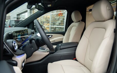 Mercedes-Benz V-Класс, 2025 год, 39 970 000 рублей, 15 фотография