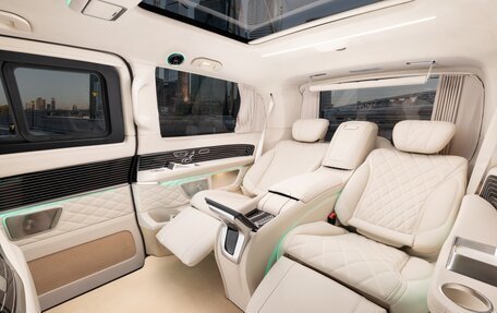 Mercedes-Benz V-Класс, 2025 год, 39 970 000 рублей, 34 фотография