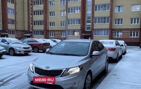 KIA Rio III рестайлинг, 2012 год, 900 000 рублей, 3 фотография