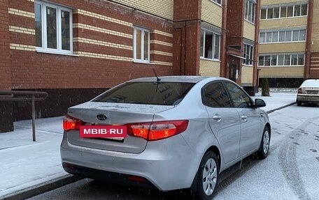 KIA Rio III рестайлинг, 2012 год, 900 000 рублей, 2 фотография