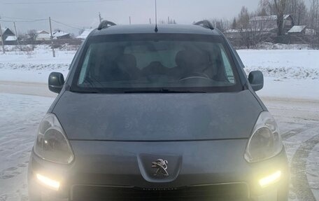 Peugeot Partner II рестайлинг 2, 2012 год, 700 000 рублей, 6 фотография