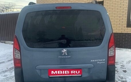 Peugeot Partner II рестайлинг 2, 2012 год, 700 000 рублей, 7 фотография