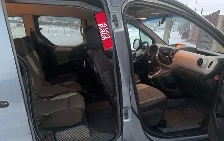 Peugeot Partner II рестайлинг 2, 2012 год, 700 000 рублей, 11 фотография