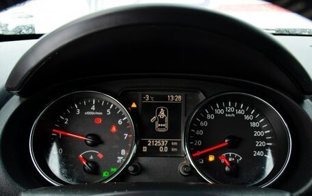 Nissan Qashqai, 2010 год, 930 000 рублей, 15 фотография