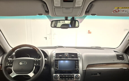 KIA Mohave I, 2017 год, 2 650 000 рублей, 17 фотография