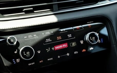 Infiniti QX60, 2024 год, 11 990 000 рублей, 15 фотография