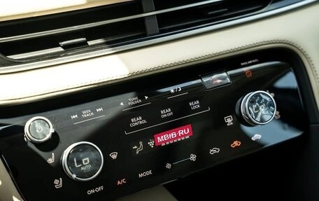 Infiniti QX60, 2024 год, 11 990 000 рублей, 9 фотография