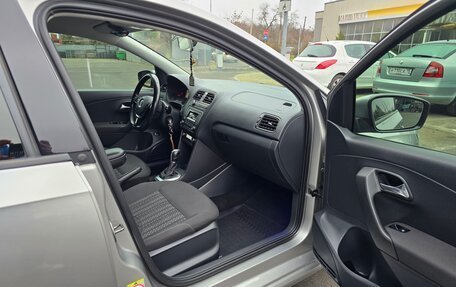 Volkswagen Polo VI (EU Market), 2017 год, 1 200 000 рублей, 14 фотография